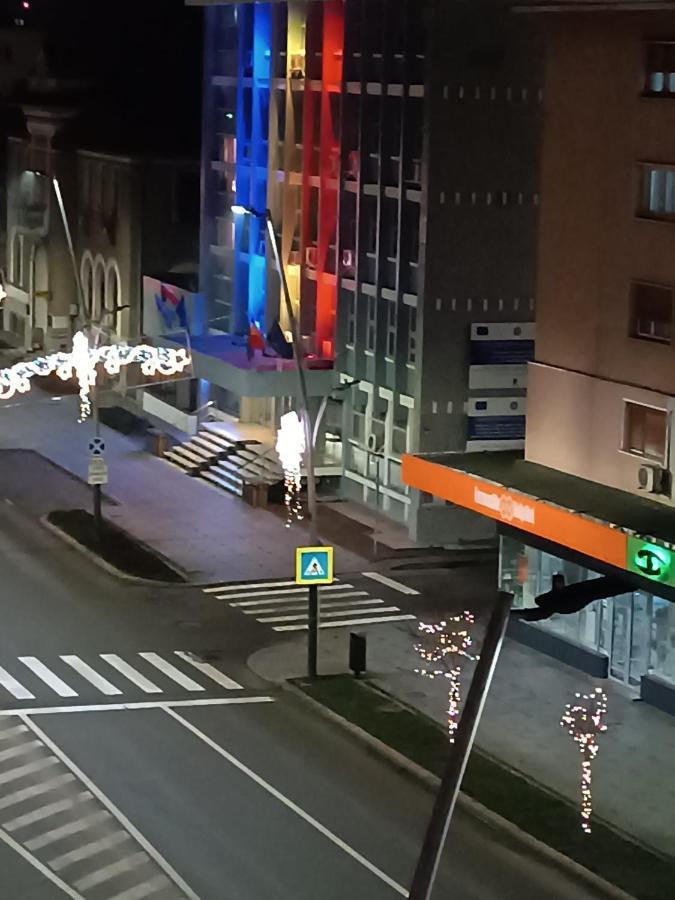 Central Bacau Bagian luar foto