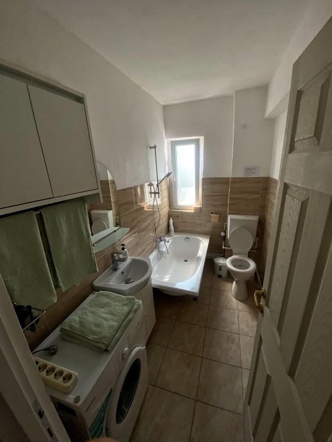 Central Bacau Bagian luar foto