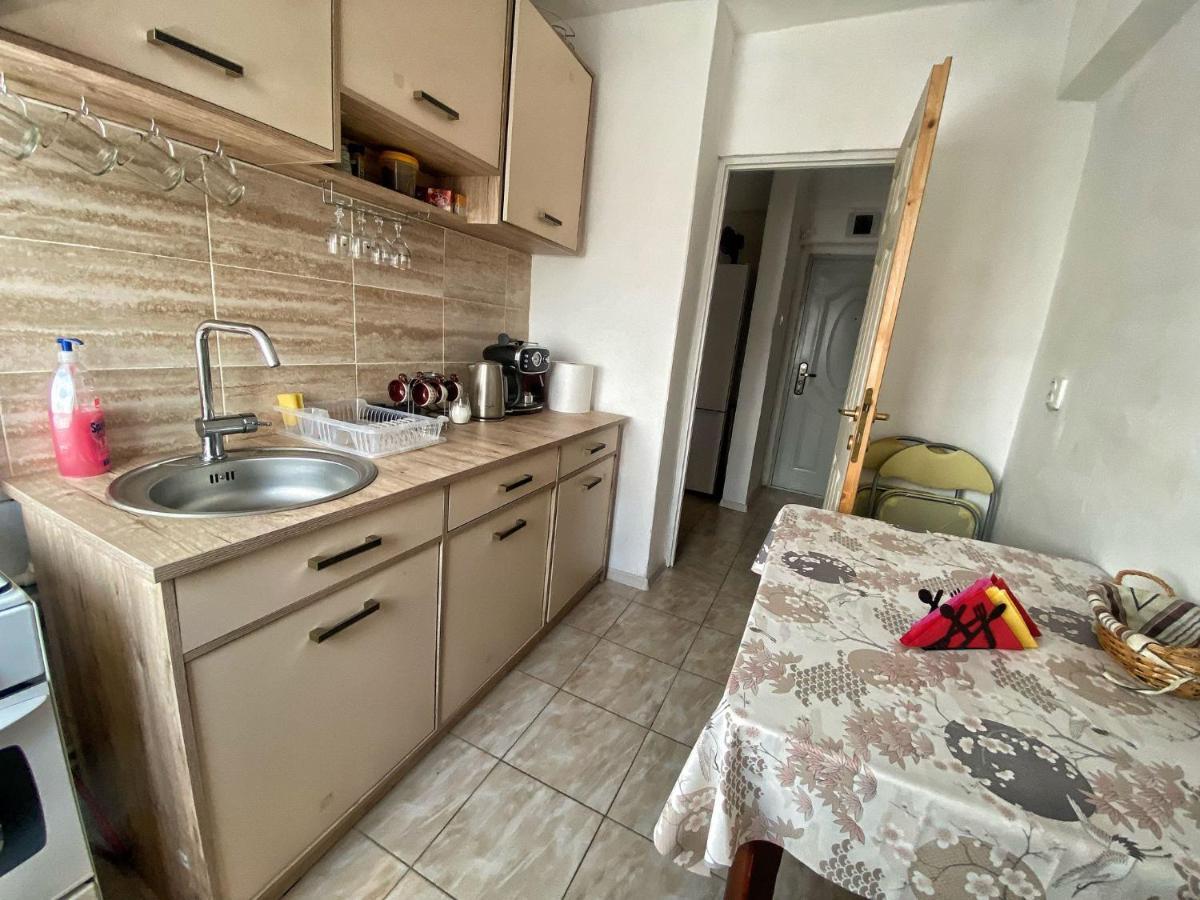 Central Bacau Bagian luar foto